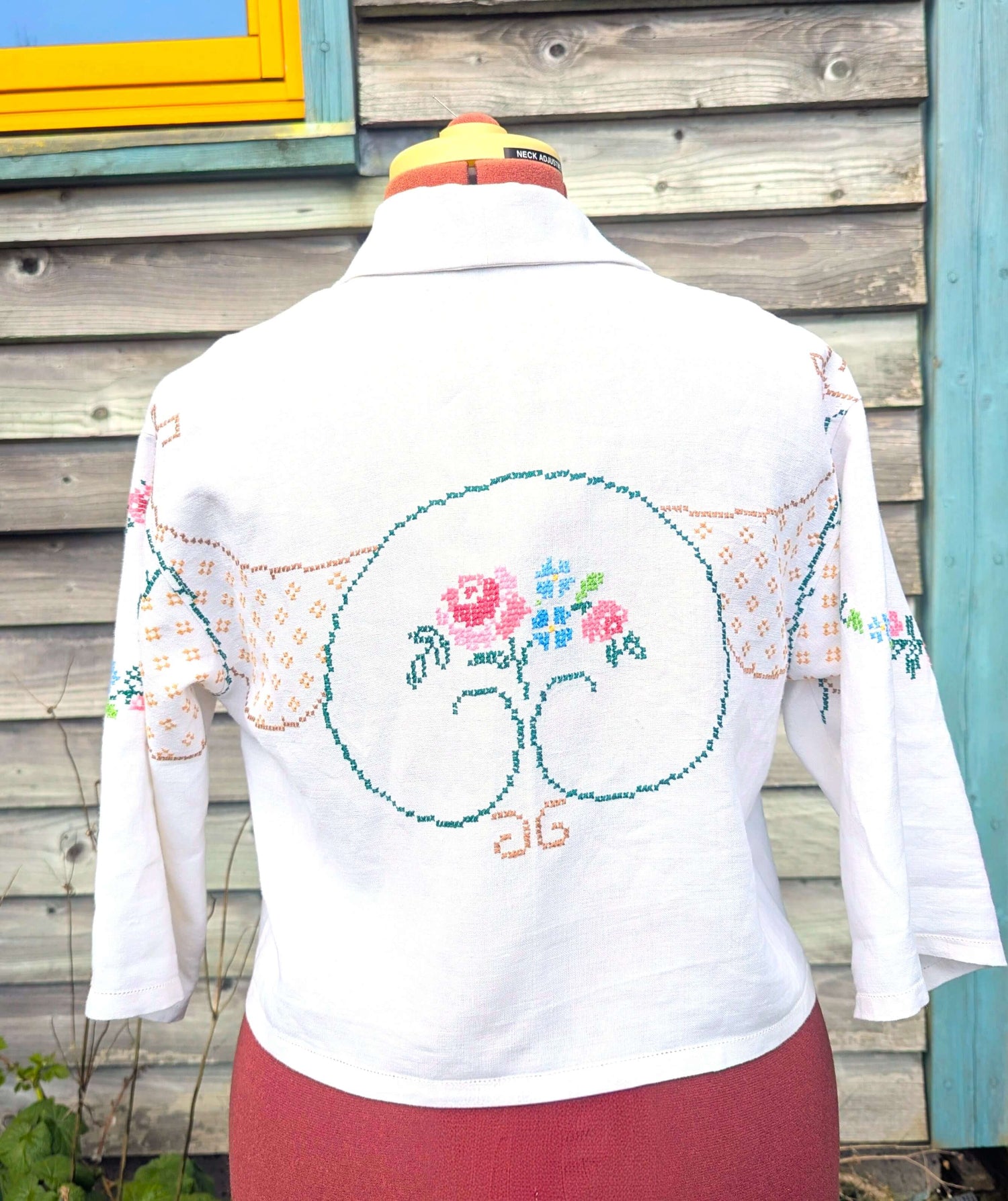 Stunning Cross Stitch Overshirt Small