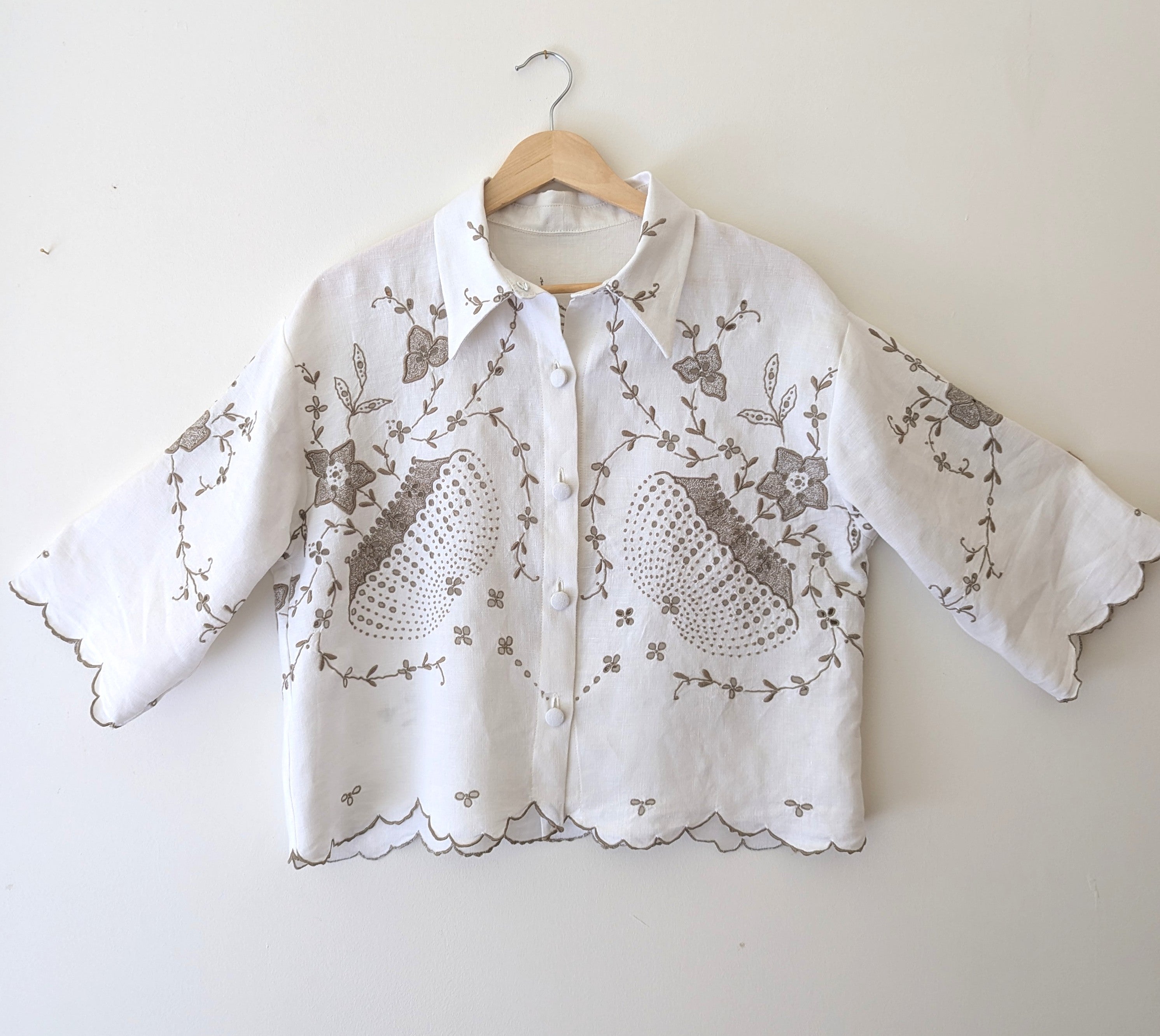 Madeira Vintage Embroidery shirt with Swallow  Medium