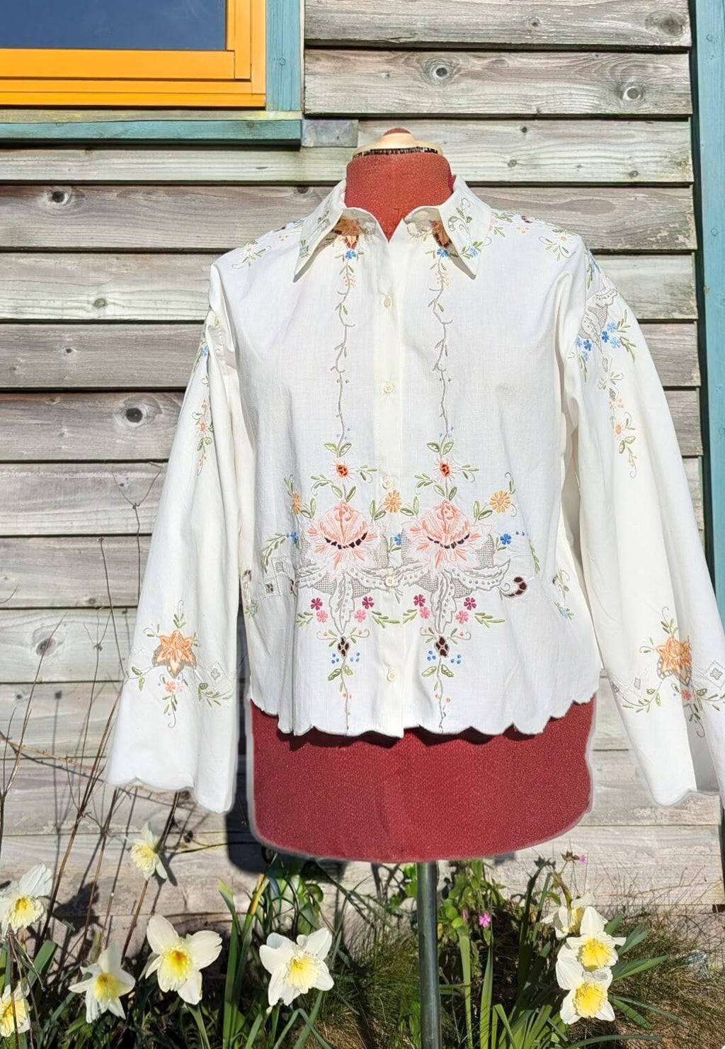 Long sleeved cotton embroidered shirt Large